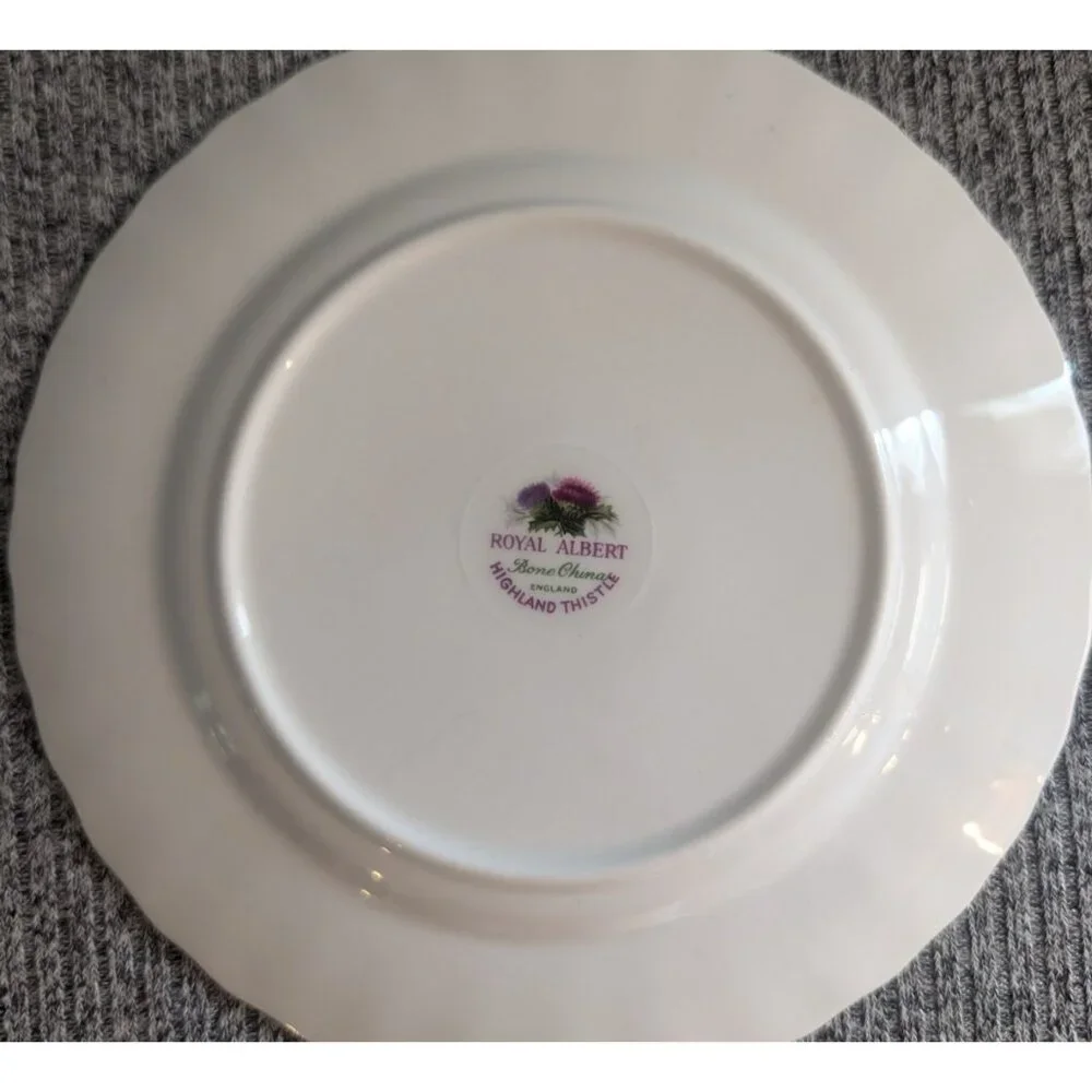 Royal Albert, "Highland Thistle" 6 1/4" Bread/Side Plates, Set of 5 - Picture 2 of 5